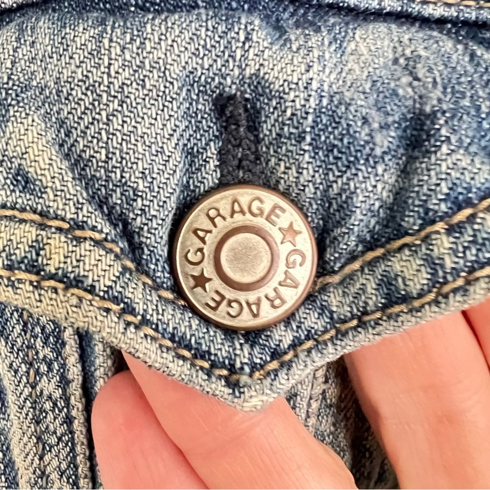 Garage Women's Light Blue Denim Jacket. Size M. - Picture 3 of 7